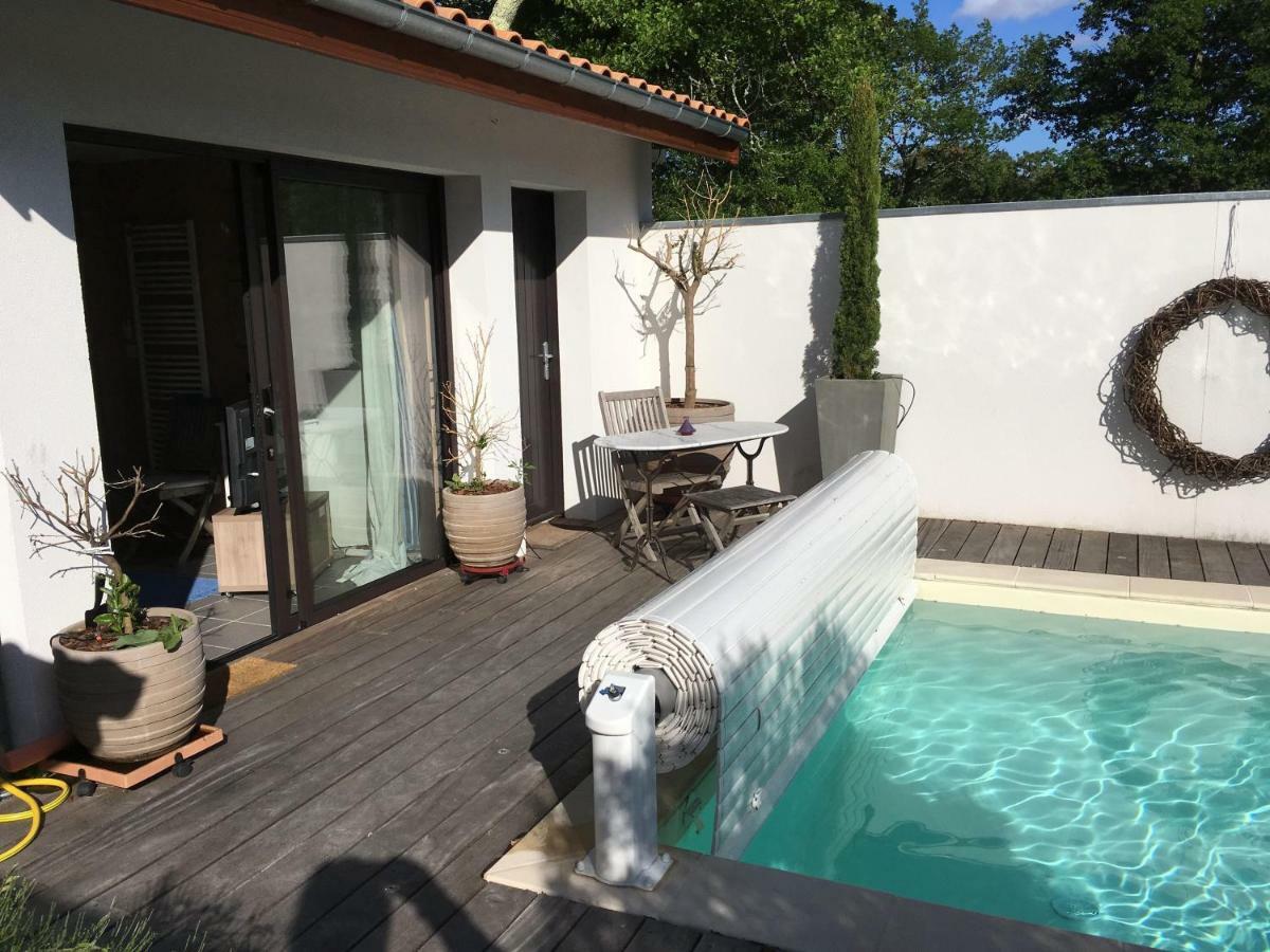 La Casa Bonita Bed & Breakfast Martignas-sur-Jalle Luaran gambar