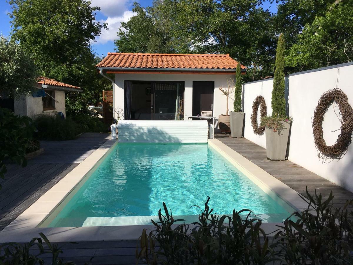 La Casa Bonita Bed & Breakfast Martignas-sur-Jalle Luaran gambar